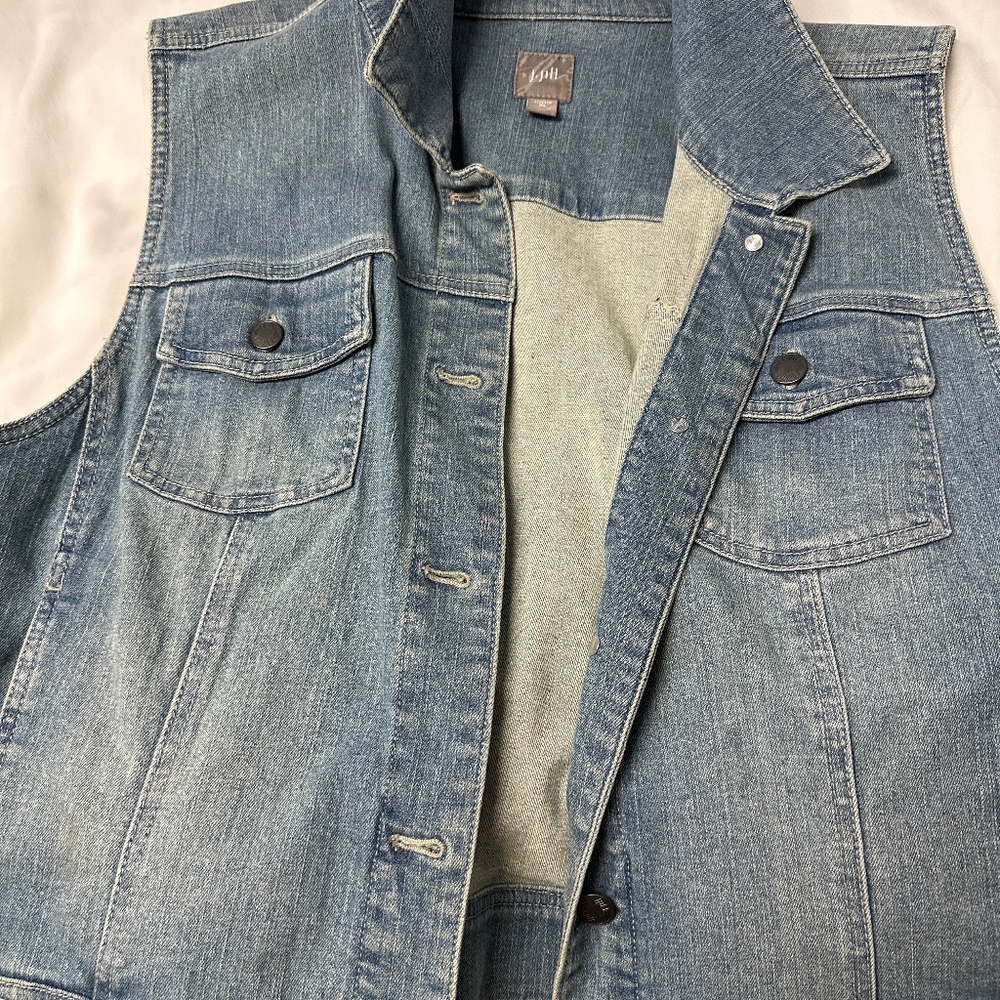 J Jill vest